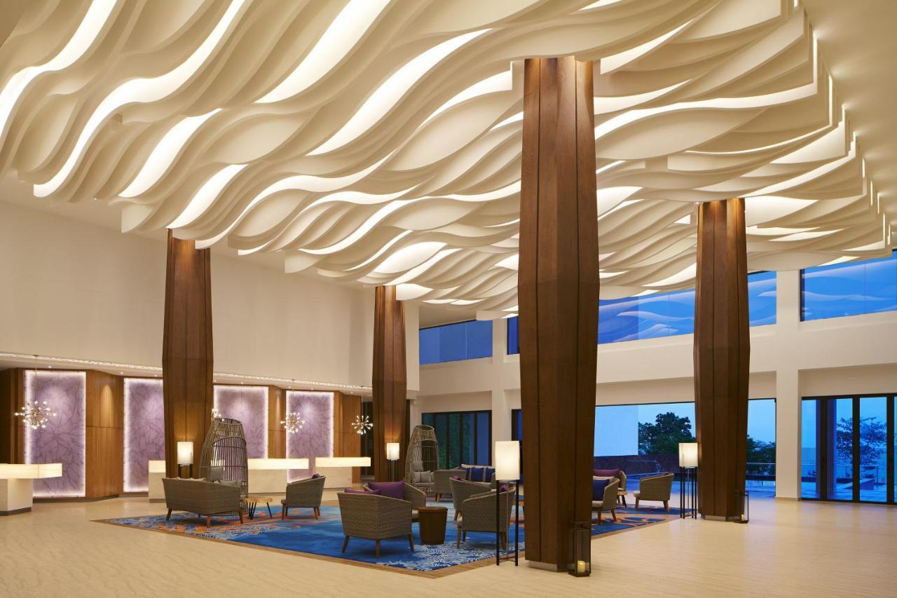 เดอะ เวสทิน เดซารู โคสต์ รีสอร์ต Hotel เดอซารู ภายนอก รูปภาพ The lobby of the hotel
