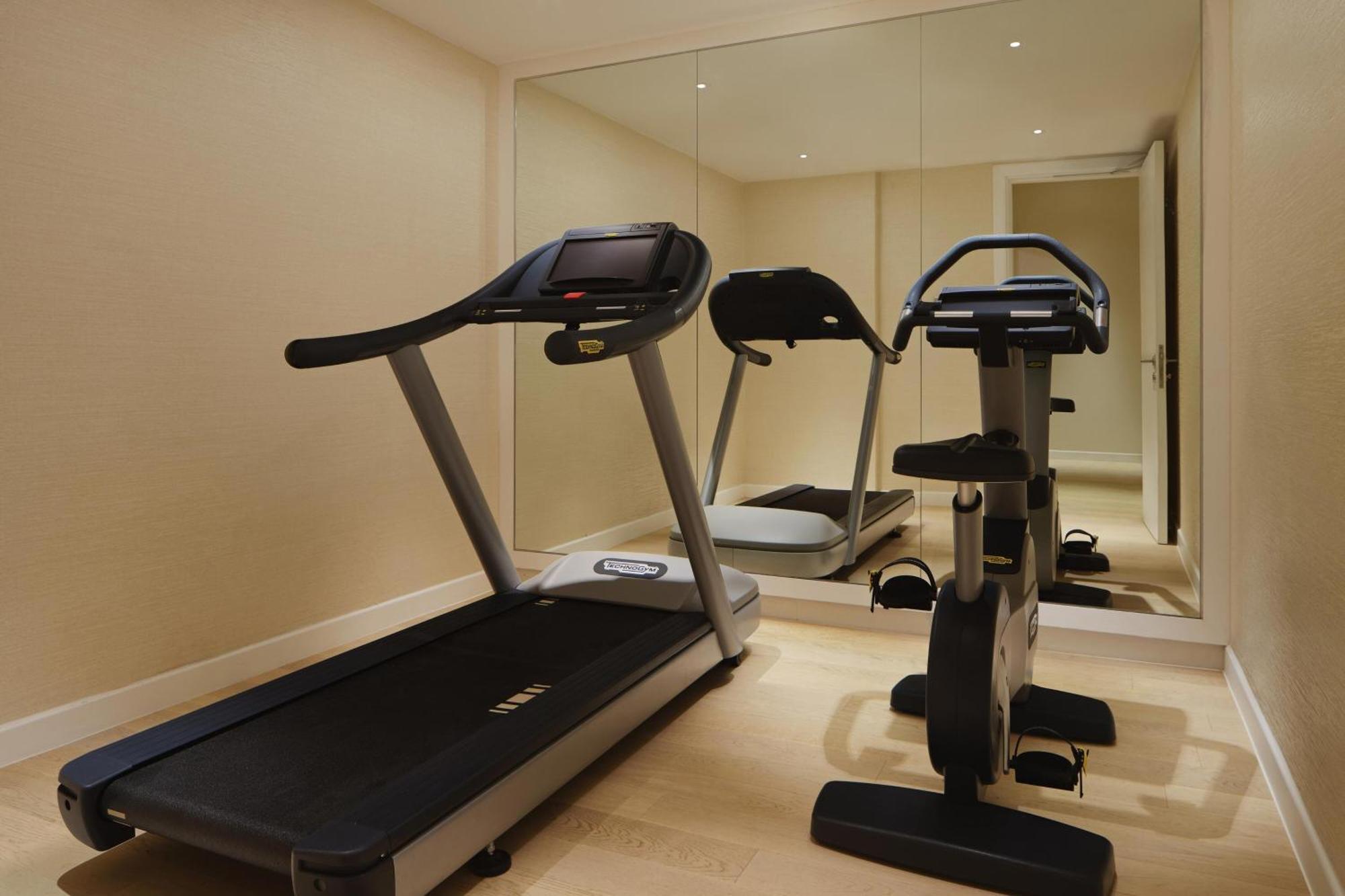 เดอะ เวสทิน เดซารู โคสต์ รีสอร์ต Hotel เดอซารู ภายนอก รูปภาพ A treadmill and exercise bike