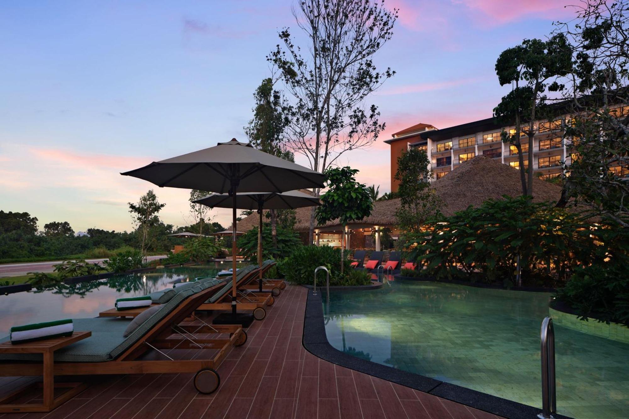 เดอะ เวสทิน เดซารู โคสต์ รีสอร์ต Hotel เดอซารู ภายนอก รูปภาพ The swimming pool at the hotel